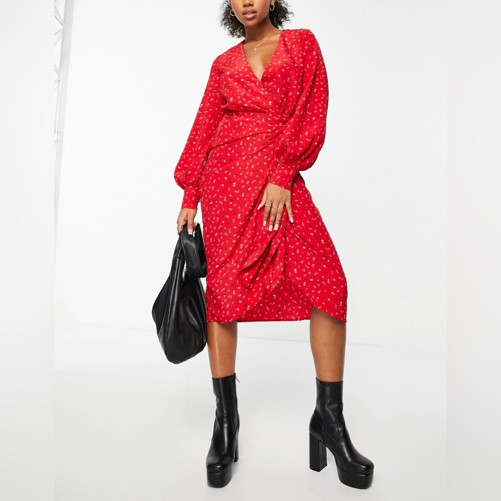 NWT Sexy Deep V-Neck Midi Wrap Dress, Vibrant Red Ditsy Floral, Tie-Waist